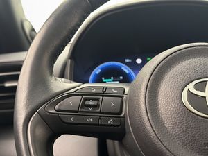 Toyota Yaris Cross bild 17