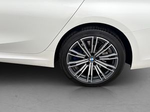 BMW 330 bild 32