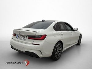 BMW 330 bild 8