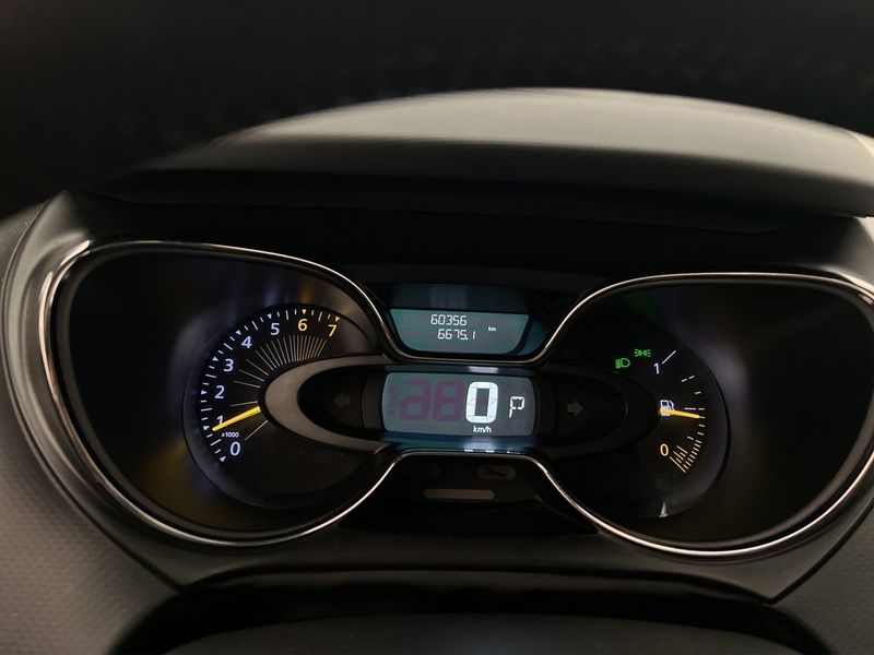 Renault Captur bild 17