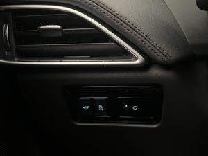Jaguar F-Pace bild 15