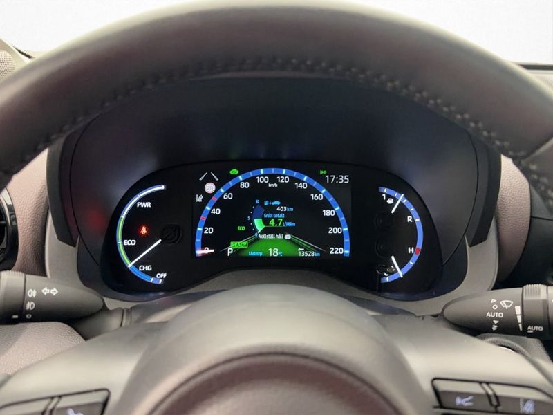 Toyota Yaris Cross bild 19