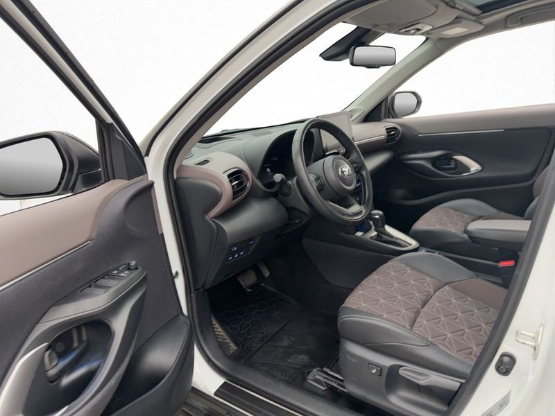 Toyota Yaris Cross bild 10