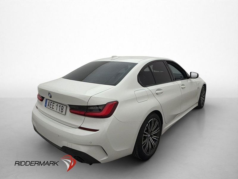 BMW 330 bild 8