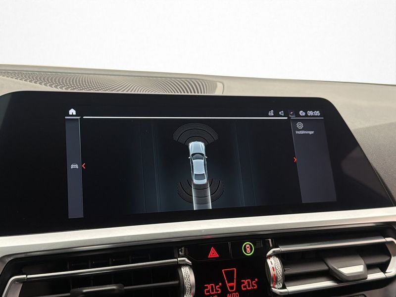 BMW 330 bild 19