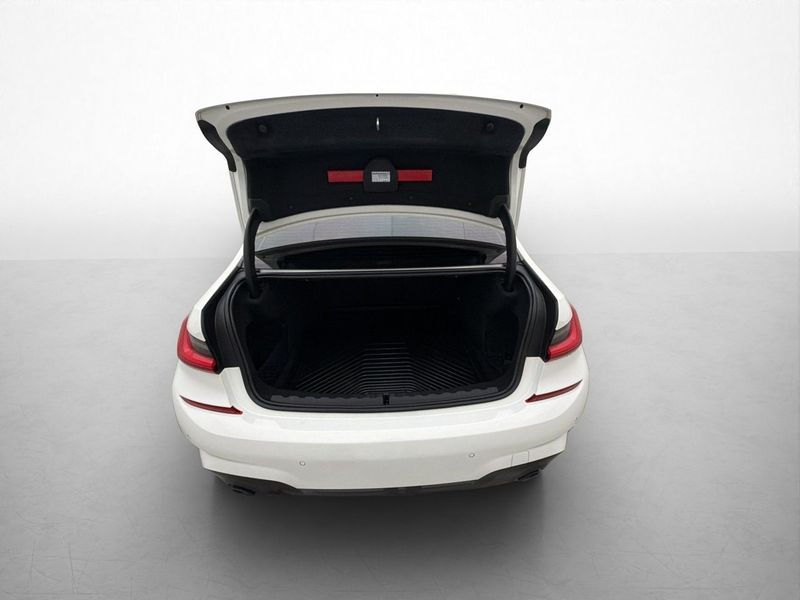 BMW 330 bild 32