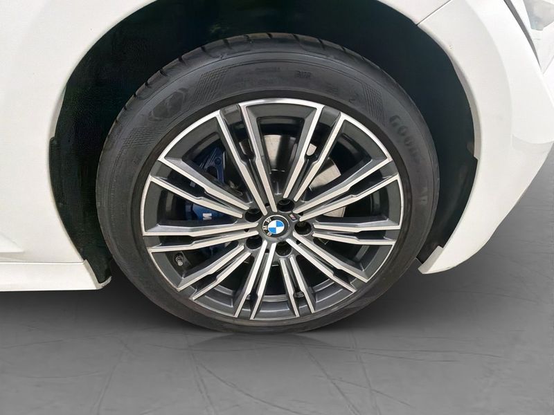 BMW 330 bild 31