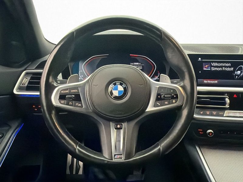 BMW 330 bild 13
