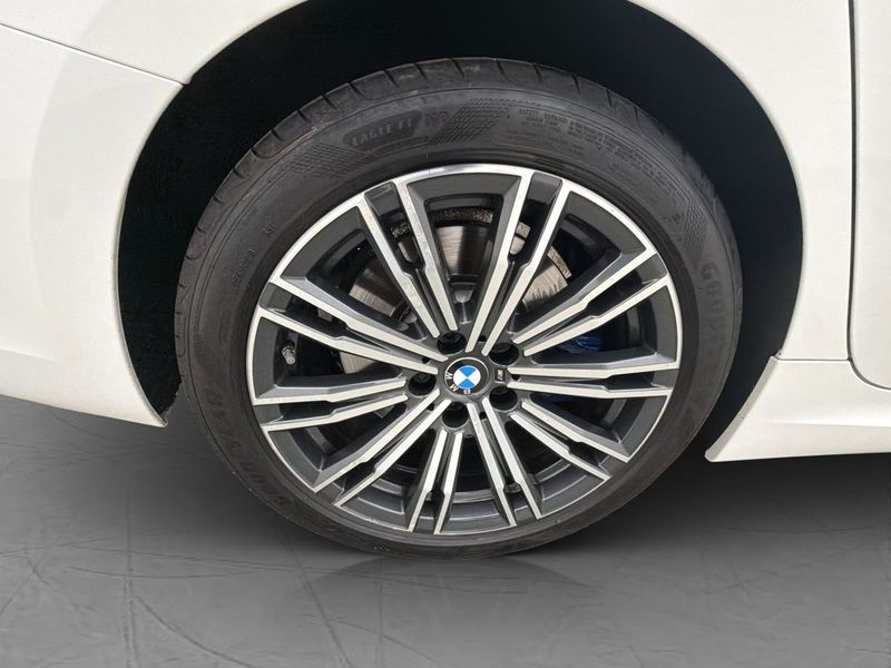 BMW 330 bild 30