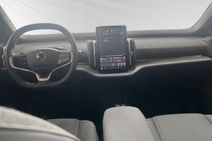 Volvo EX30 bild 9