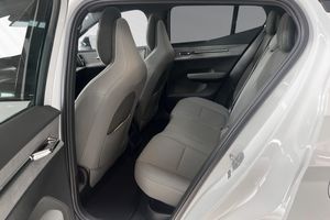 Volvo EX30 bild 8
