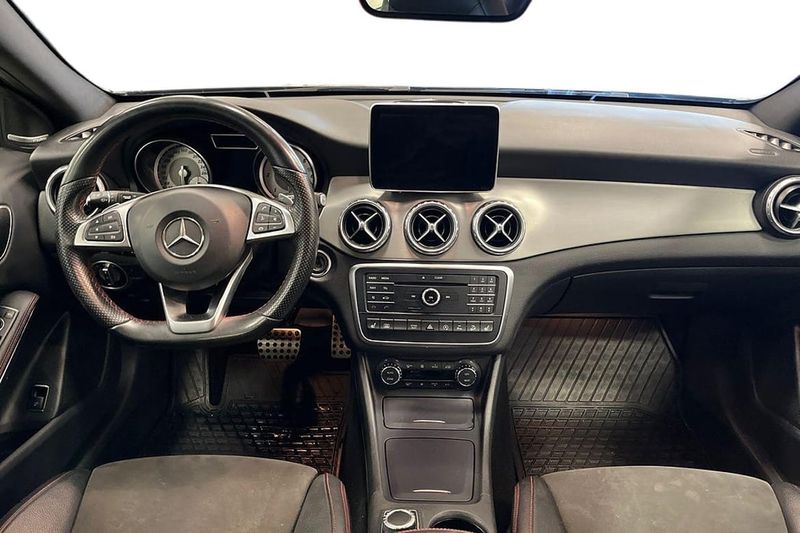 Mercedes GLA200 bild 12