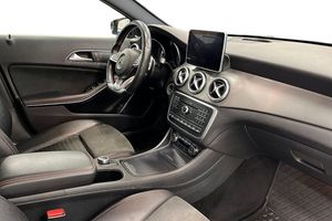 Mercedes GLA200 bild 16