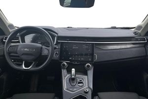 Lynk & Co 01 bild 13