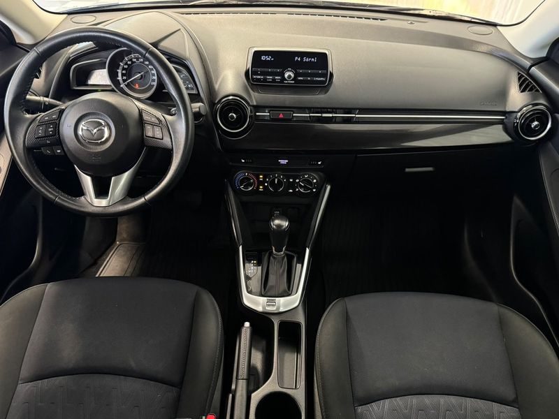 Mazda 2 bild 21