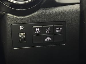 Mazda 2 bild 13