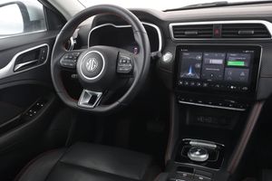 MG ZS EV bild 14