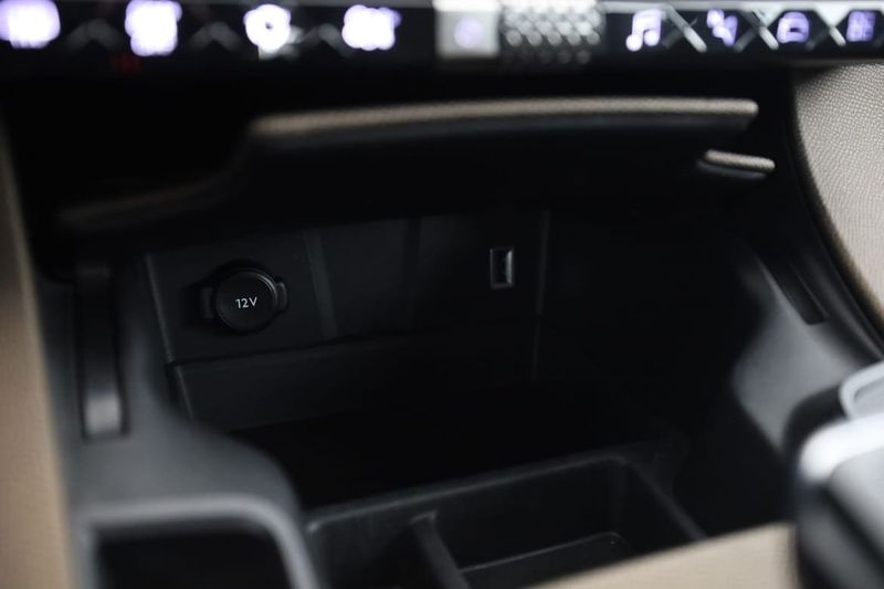 DS 7 Crossback bild 27