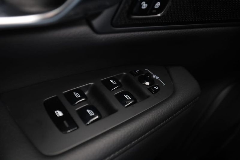 Volvo V90 bild 38