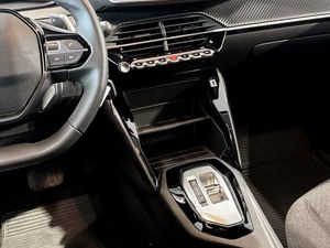 Peugeot 208 bild 10
