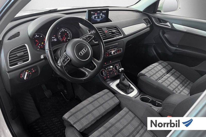 Audi Q3 bild 8