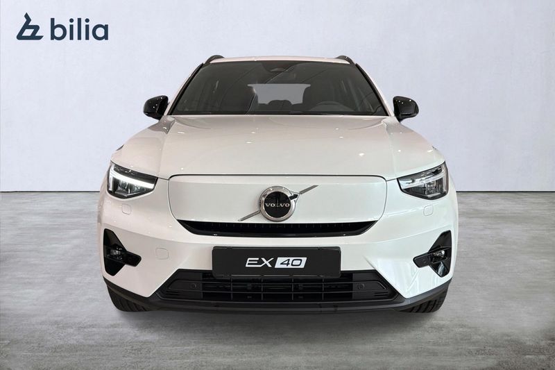 Volvo EX40 bild 2