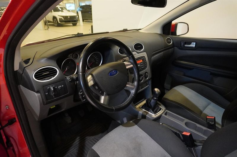Ford Focus bild 2