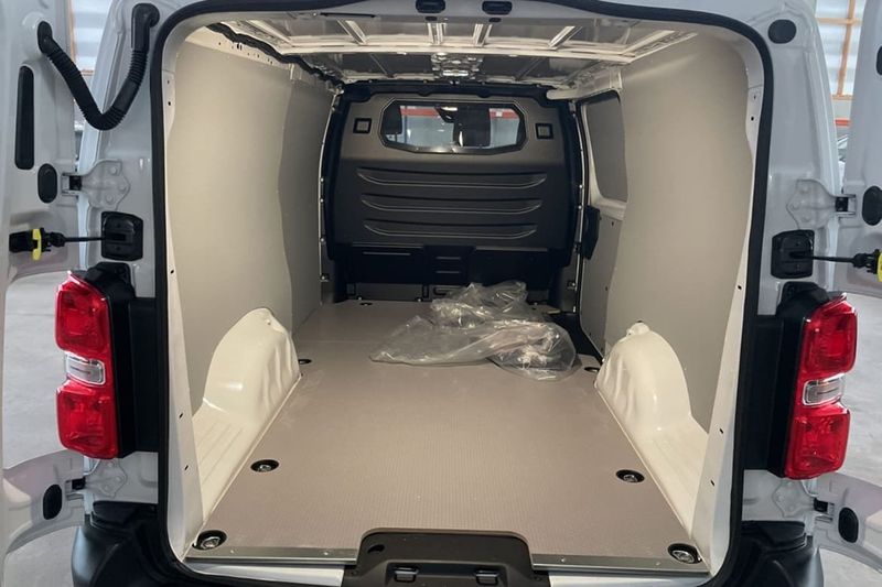 Peugeot e-Expert bild 10