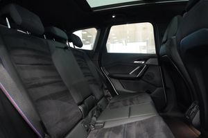 BMW iX1 bild 16