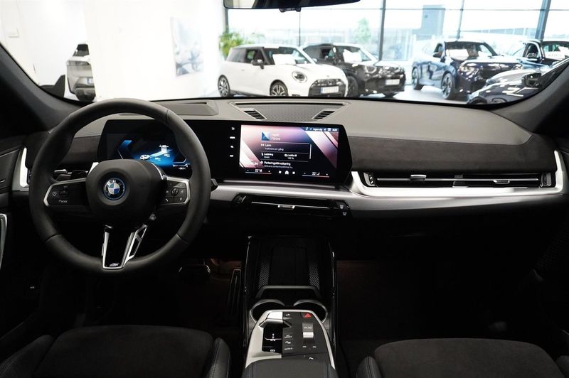 BMW iX1 bild 5