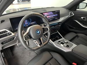 BMW 330 bild 6