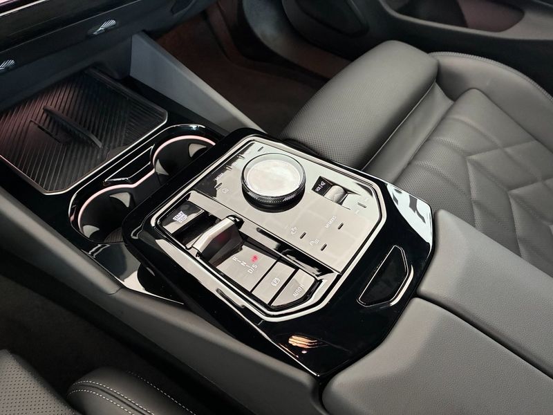 BMW 530 bild 9