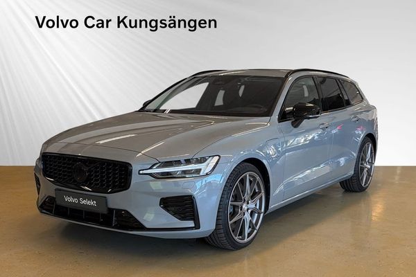 Volvo V60 T8 Plus Dark Pano HUD 360-kamera - 2025