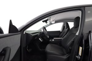 Tesla Model Y bild 10