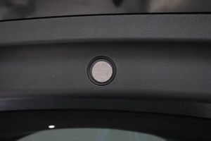 Tesla Model Y bild 26