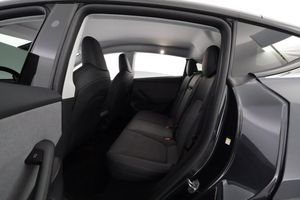 Tesla Model Y bild 12