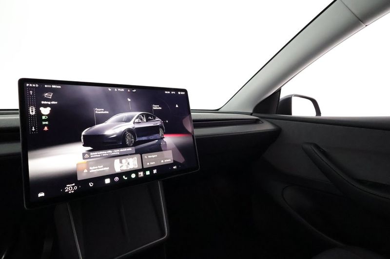 Tesla Model Y bild 22