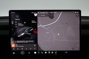 Tesla Model Y bild 17