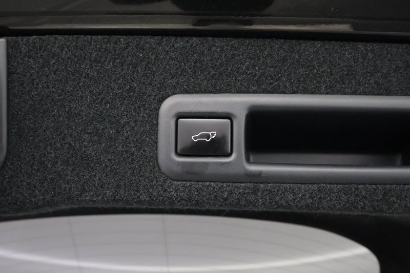Lexus RX bild 26