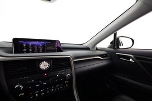 Lexus RX bild 22