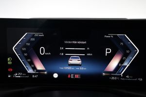 BMW 330 bild 17