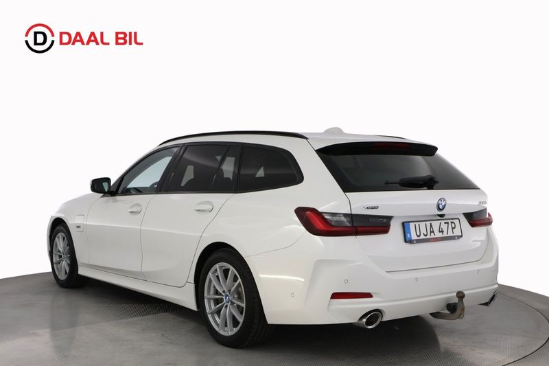 BMW 330 bild 8