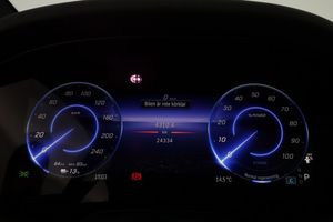 Mercedes EQE43 SUV bild 16