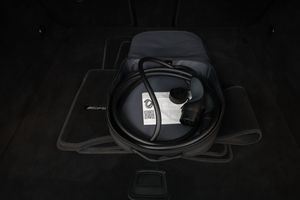 Mercedes EQE43 SUV bild 30