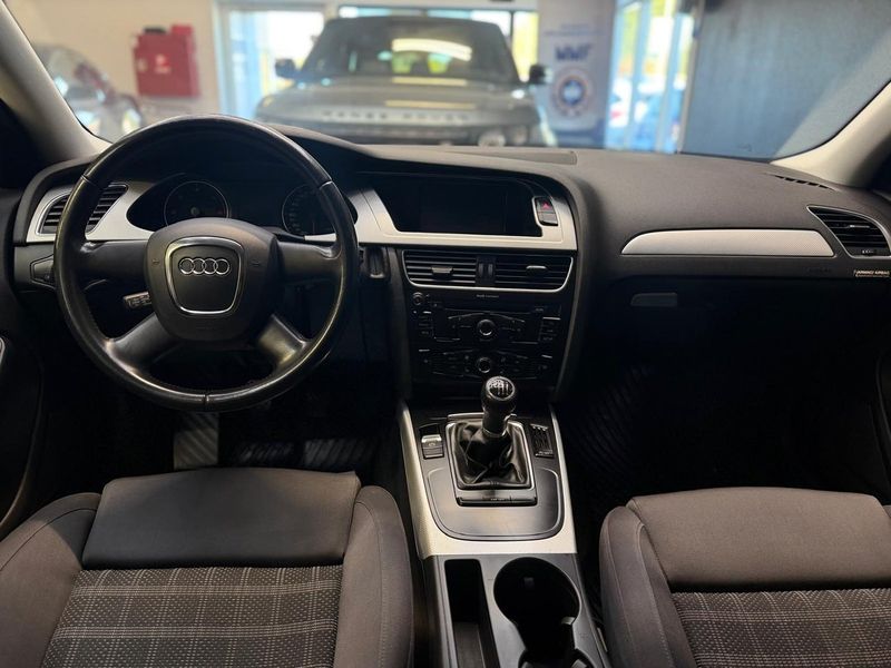 Audi A4 bild 8