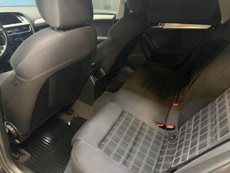 Audi A4 bild 17