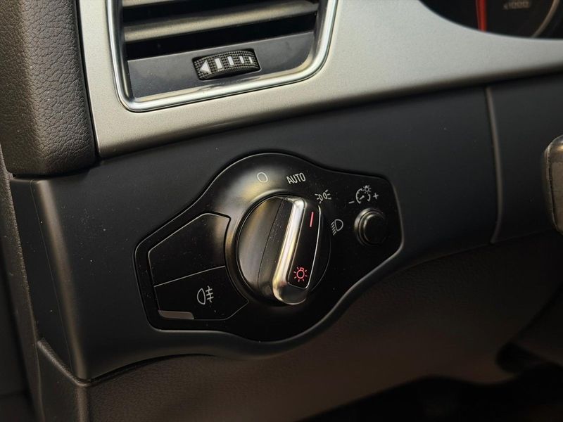 Audi A4 bild 16