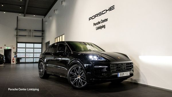 Porsche Cayenne Coupe Black Edition -Leasebar/VAT - 2026
