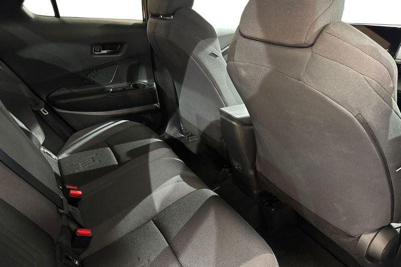 Toyota C-HR bild 18