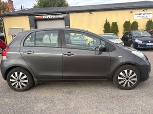 Toyota Yaris bild 2